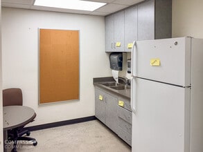 1680 Chambers St, Eugene, OR à louer Photo intérieure- Image 2 de 8