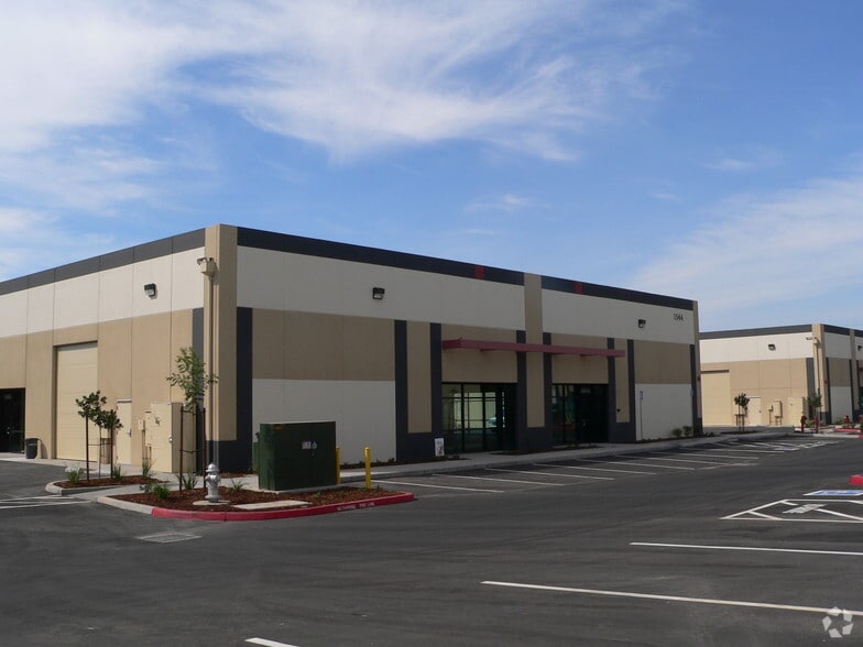 1580 Santa Ana Ave, Sacramento, CA for sale - Building Photo - Image 2 of 5