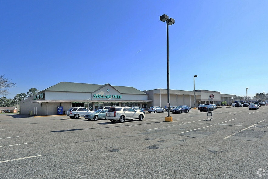 3116-3148 Western Branch Blvd, Chesapeake, VA à louer - Photo du bâtiment - Image 1 de 3
