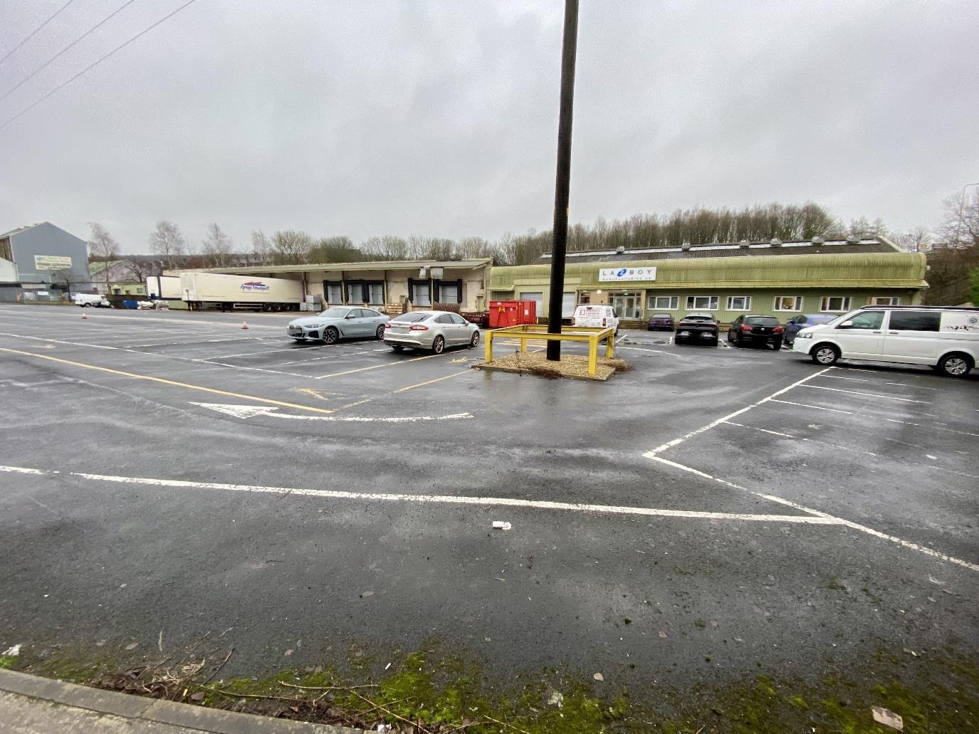 Phillips Lane, Colne for lease Primary Photo- Image 1 of 4