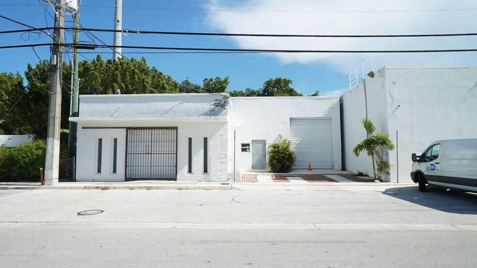 248 NE 59th St, Miami, FL à louer - Photo du bâtiment - Image 2 de 34