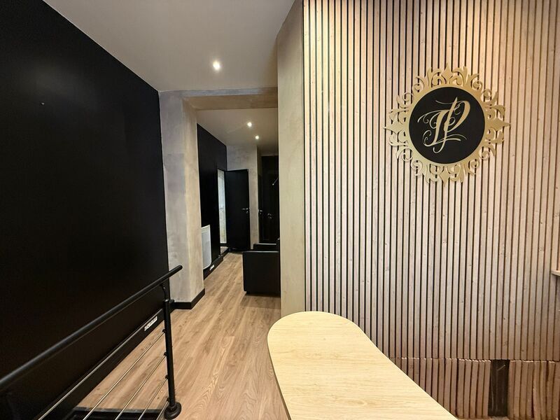 67 Rue Dulong, Paris à vendre Photo intérieure- Image 1 de 8