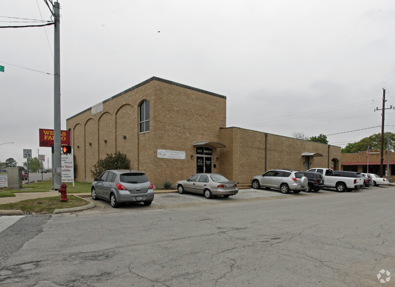 2313 Main St, Waller, TX for sale - Primary Photo - Image 1 of 1