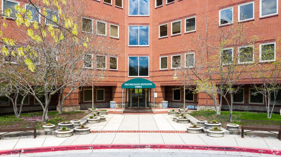 10085 Red Run Blvd, Owings Mills, MD à louer - Photo du bâtiment - Image 2 de 3