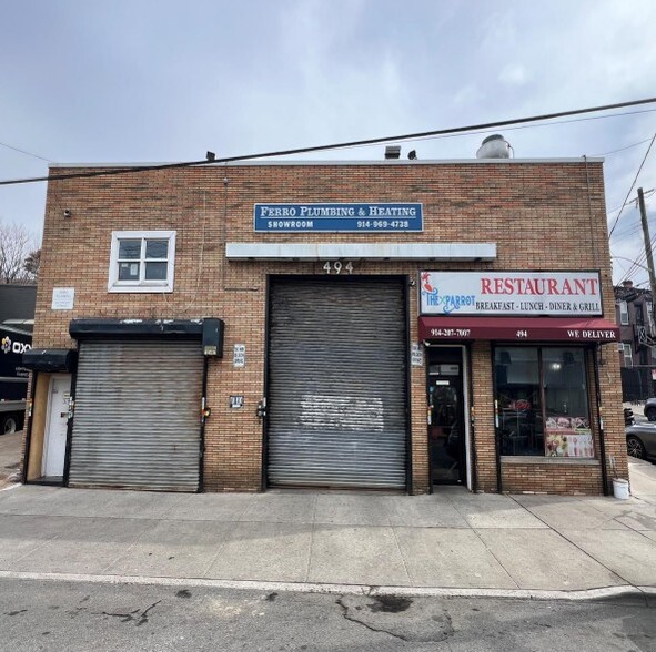494 Saw Mill River Rd, Yonkers, NY à vendre - Photo du bâtiment - Image 1 de 6