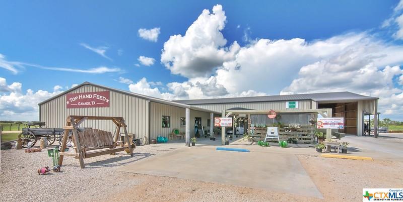 8936 US Highway 59 N, Ganado, TX à vendre - Photo du bâtiment - Image 1 de 1