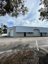 2696 NW 31st Ave, Lauderdale Lakes, FL for lease Building Photo- Image 1 of 6