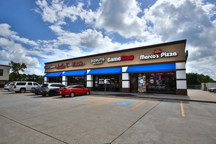 1510 Broadway St, Pearland, TX à louer - Photo du bâtiment - Image 3 de 6