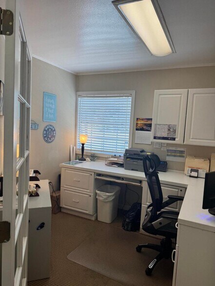725 Harbor Blvd E, Destin, FL à vendre - Photo intérieure - Image 2 de 25