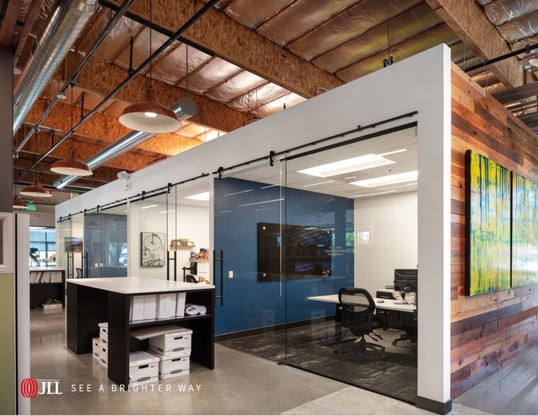 1835 Aston Ave, Carlsbad, CA for lease - Interior Photo - Image 3 of 5