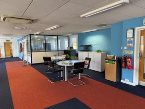 40-52 The Broadway, Crawley for lease Interior Photo- Image 2 of 4