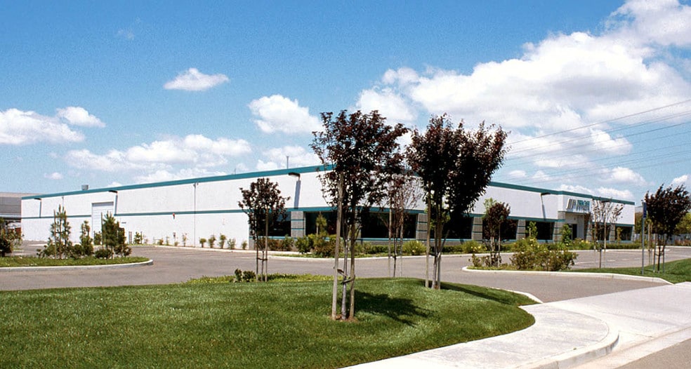 48377 Fremont Blvd, Fremont, CA for lease - Building Photo - Image 2 of 9