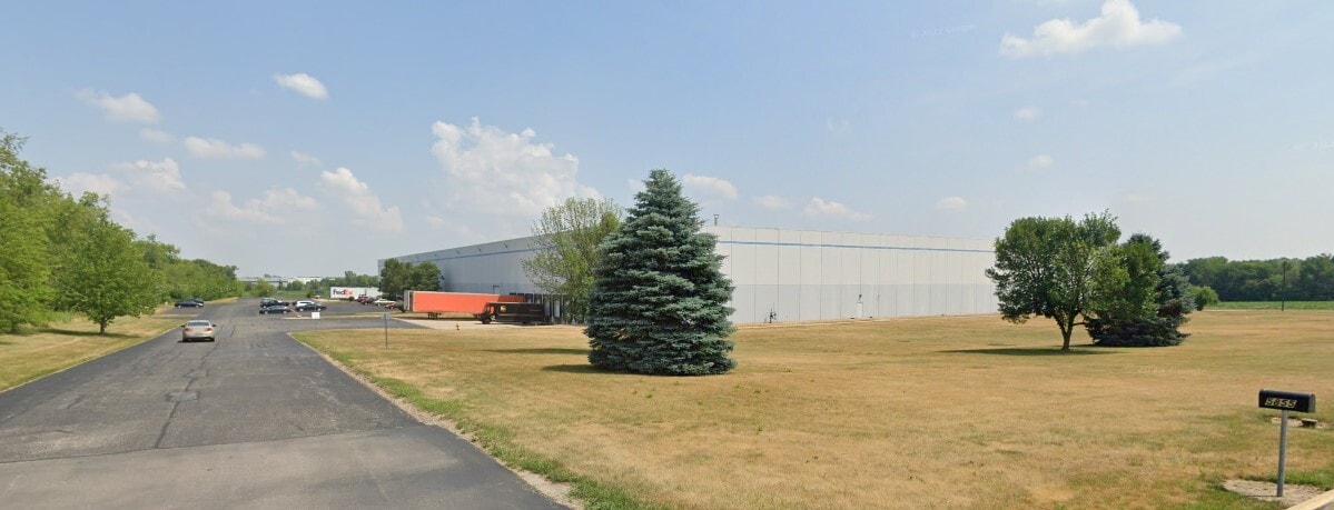 5855 Carbonmill Dr, South Bend, IN for lease Building Photo- Image 1 of 13