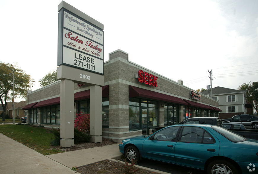 2650 W Morgan Ave, Milwaukee, WI for lease - Primary Photo - Image 2 of 3