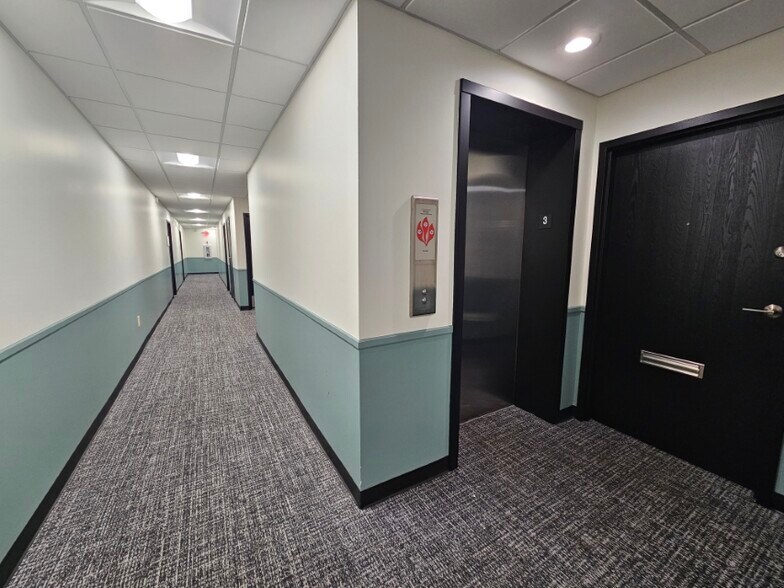 1200 Chambers Rd, Columbus, OH à louer - Photo intérieure - Image 3 de 11