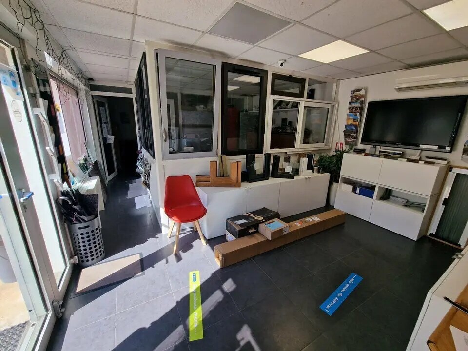 Commerce de détail dans Nice à vendre Photo intérieure- Image 1 de 4