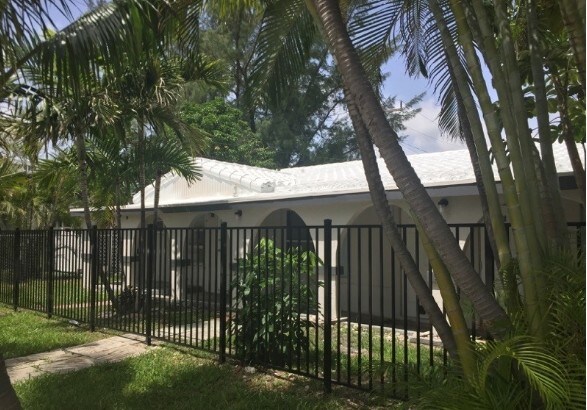 741 Hibiscus Ave, Pompano Beach, FL à vendre Photo principale- Image 1 de 44