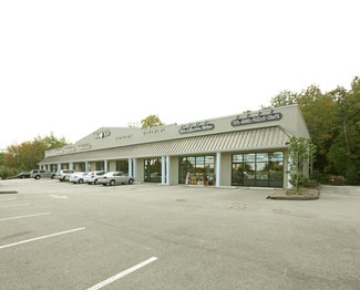 More details for 11 N Main St, East Hampton, CT - Retail for Lease