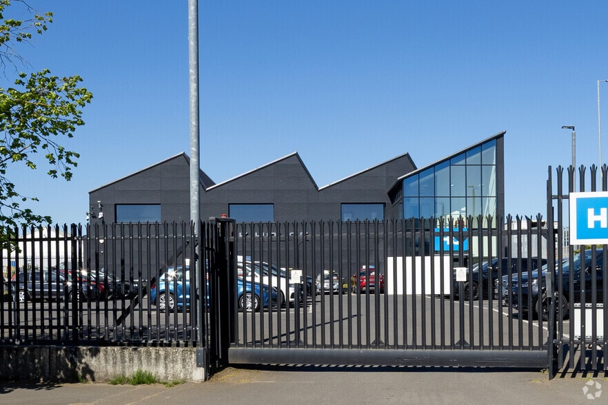 2-3 Kangley Bridge Rd, London for lease - Building Photo - Image 2 of 4