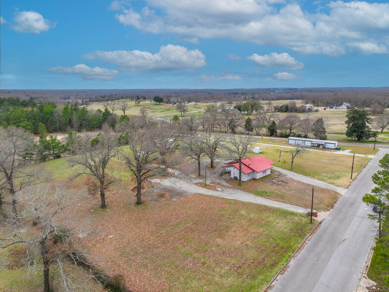 112 Gibson Rd, Athens, TX à vendre - Photo du bâtiment - Image 3 de 20