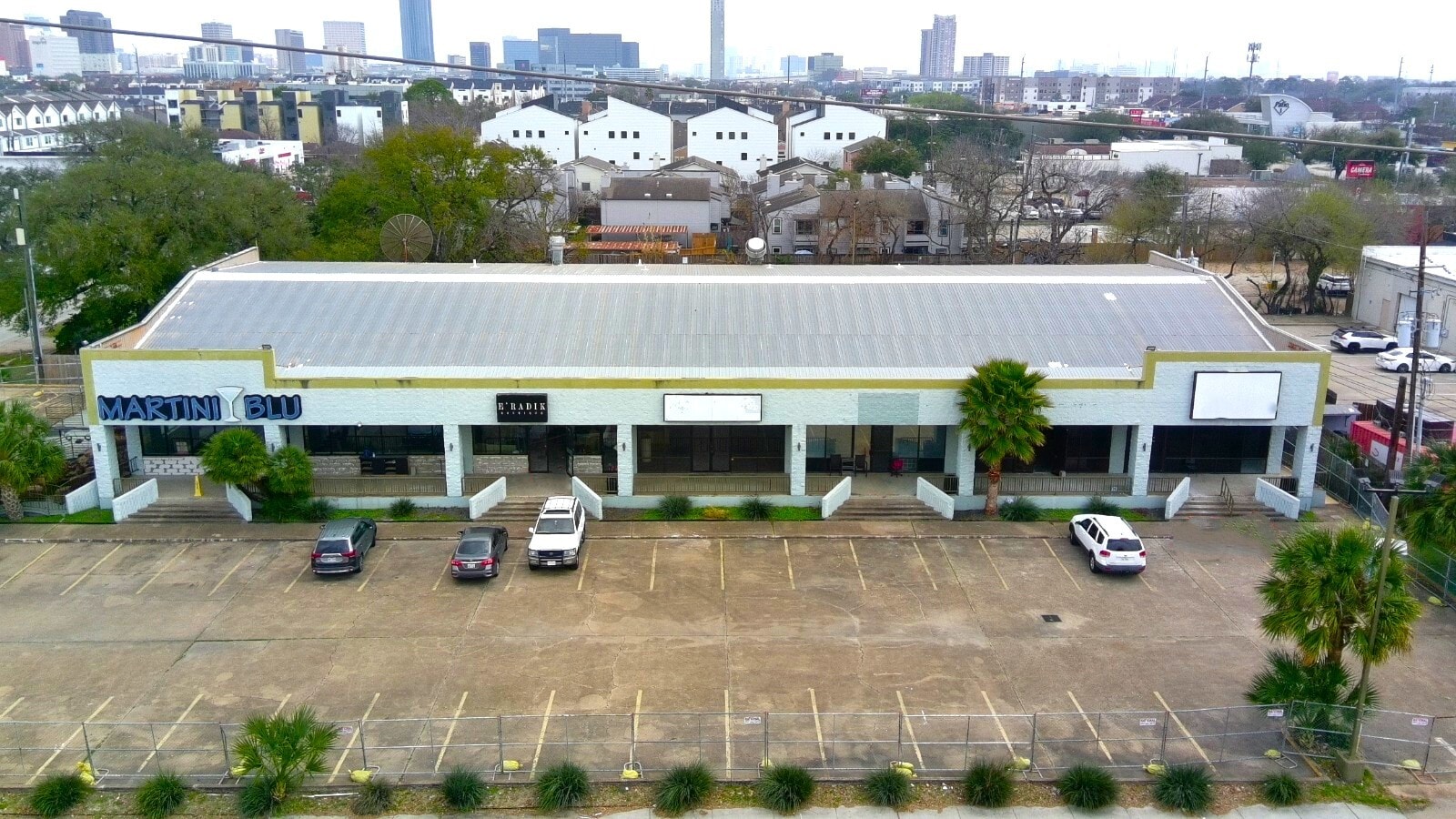 3101-3121 Fountain View Dr, Houston, TX à louer Photo du bâtiment- Image 1 de 7