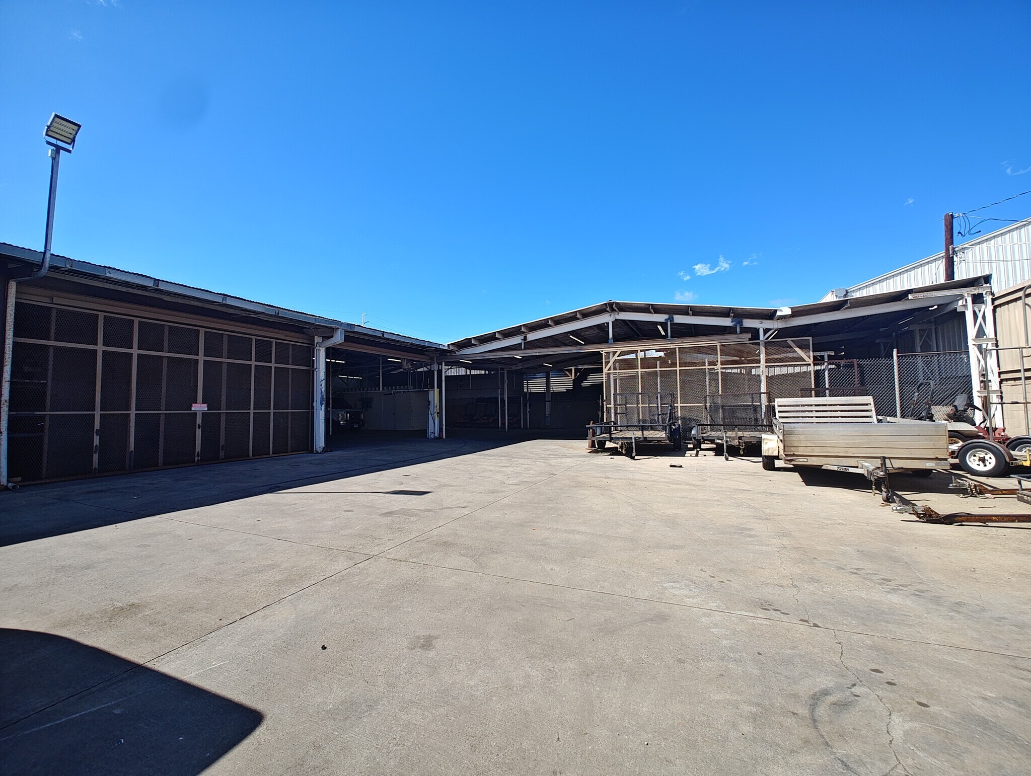 2908 Kaihikapu St, Honolulu, HI à vendre Photo du bâtiment- Image 1 de 1