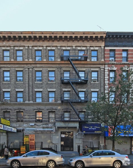3600-3610 Broadway portfolio of 3 properties for sale on LoopNet.ca - Building Photo - Image 2 of 2