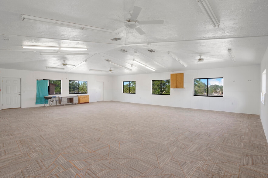 140 Central St, Colorado City, AZ for sale - Building Photo - Image 2 of 45