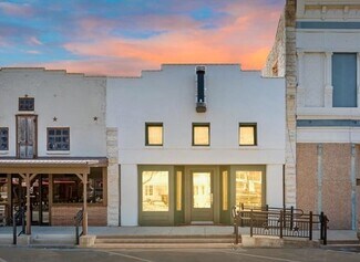 Plus de détails pour 125 N Pecan St, Hico, TX - Commerce de détail à vendre