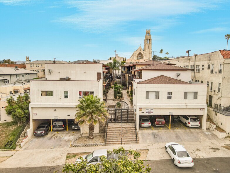 4023-4027 W 28th St, Los Angeles, CA à vendre - Photo du bâtiment - Image 1 de 14