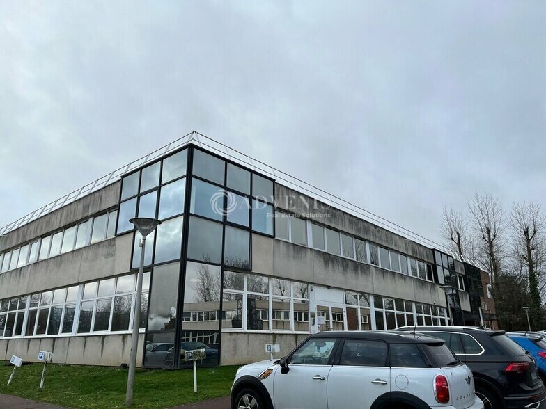 11 Bis Route De Gisy, Bièvres à louer - Photo du bâtiment - Image 1 de 6