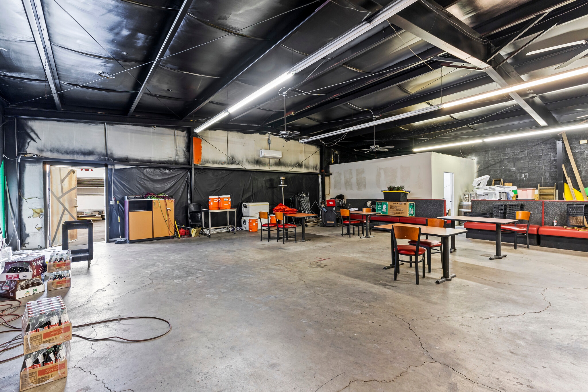 9241 W Grand Ave, Peoria, AZ à louer Photo intérieure- Image 1 de 4