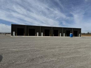 111 US Highway 380 Hwy, Decatur, TX à louer Photo du bâtiment- Image 1 de 2