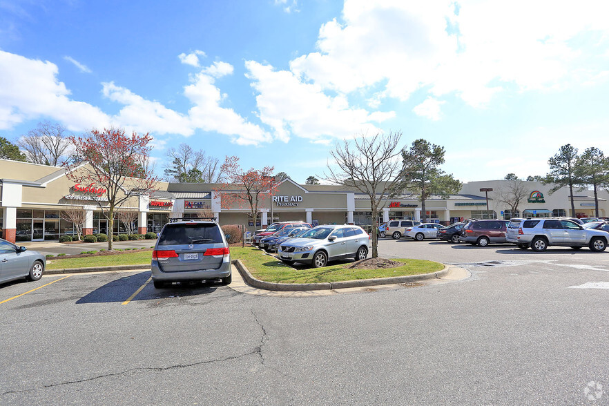 4501 John Tyler Hwy, Williamsburg, VA à vendre - Photo principale - Image 1 de 1