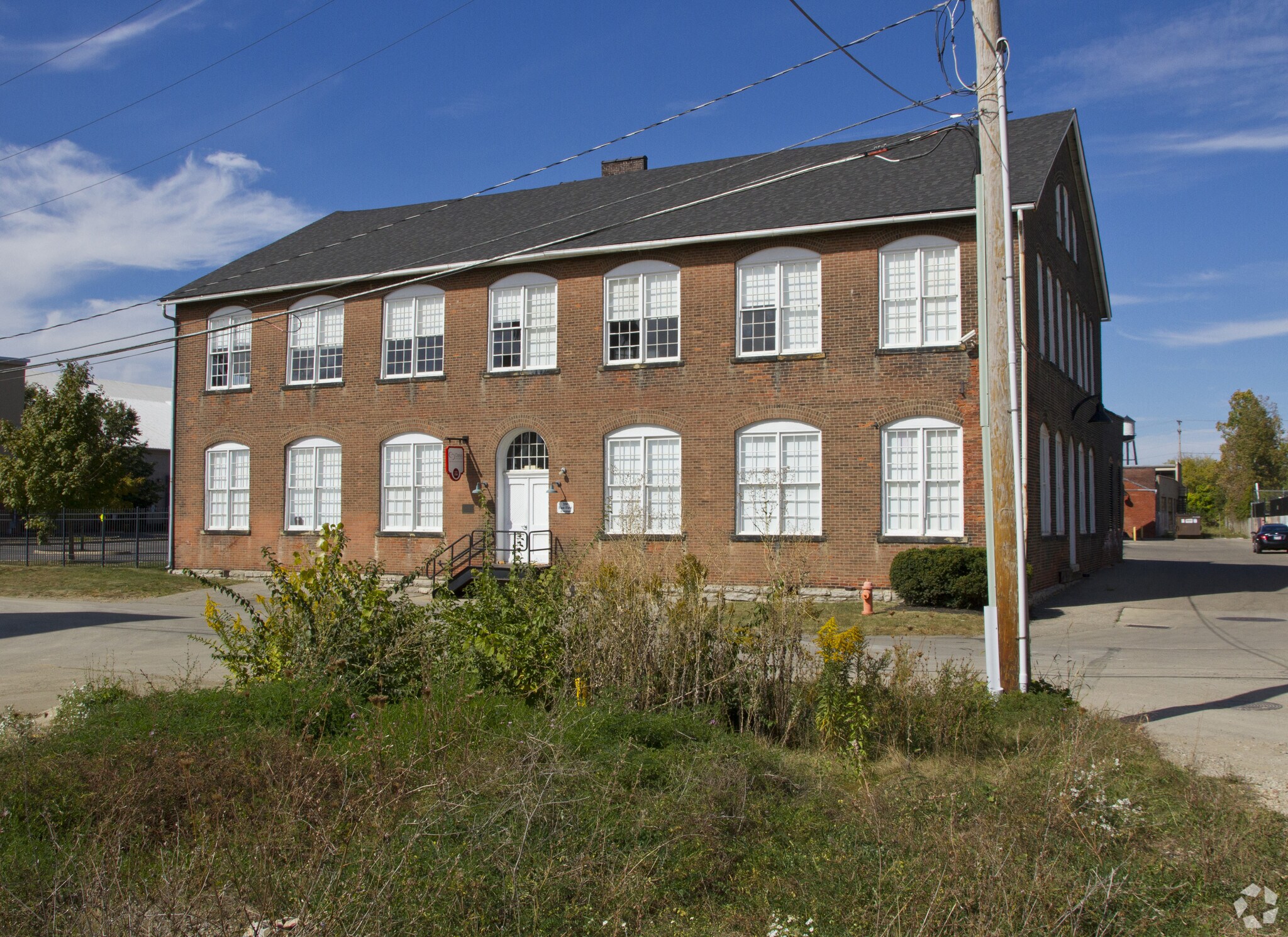 350 E 1st Ave, Columbus, OH à louer Photo du bâtiment- Image 1 de 16