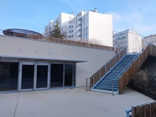 4 Quai De Bercy, Charenton-le-Pont à louer - Photo du bâtiment - Image 3 de 10
