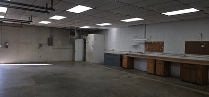 17003 E US Highway 24, Independence, MO for lease Interior Photo- Image 2 of 9