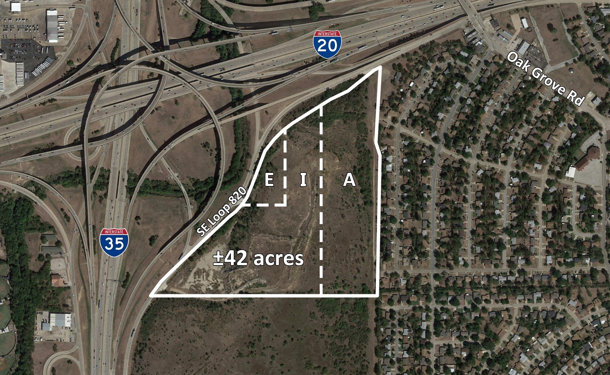 I-820, Fort Worth, TX à vendre Photo du bâtiment- Image 1 de 3