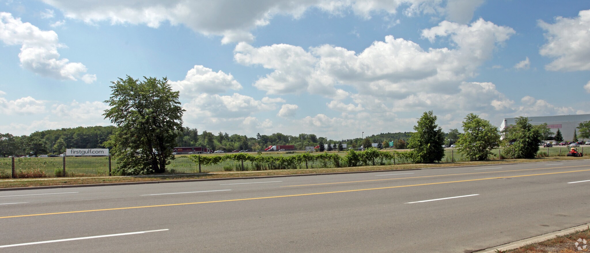 2380 Meadowvale Blvd, Mississauga, ON à vendre Photo principale- Image 1 de 1