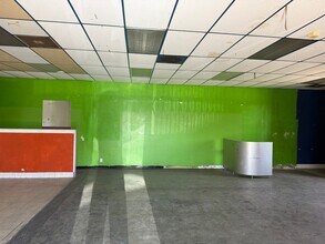 14607 Ramona Blvd, Baldwin Park, CA for lease Building Photo- Image 2 of 5