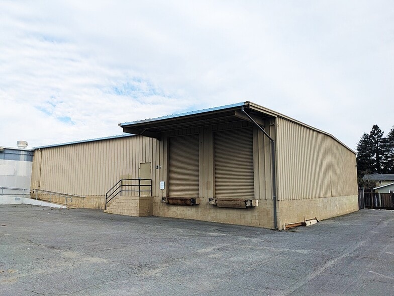 10-14 Blanca Ln, Watsonville, CA for lease - Building Photo - Image 1 of 6