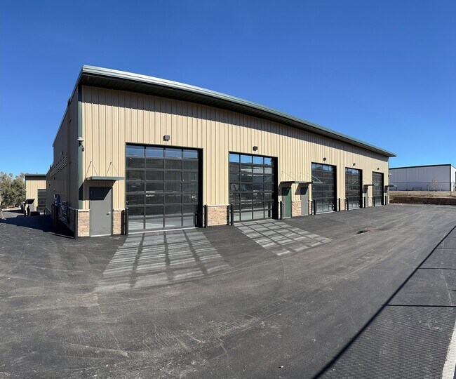 Plus de détails pour 2275 Busch Ave, Colorado Springs, CO - Local d'activités à louer