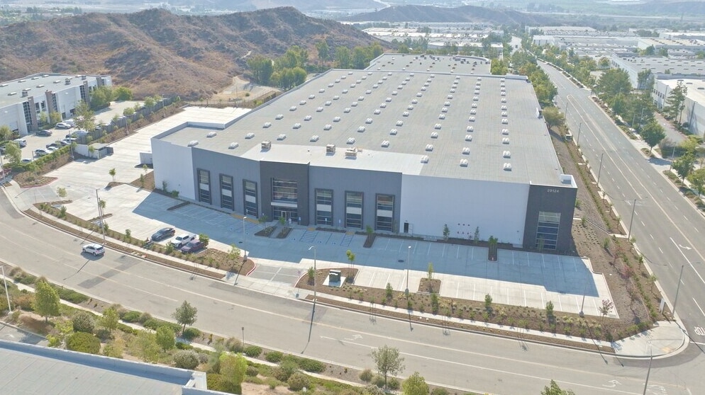 29124 Ave Penn, Valencia, CA for lease Building Photo- Image 1 of 10