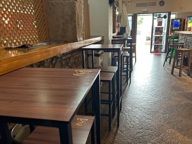 Retail in Villanueva de Perales, Madrid for lease Interior Photo- Image 1 of 2