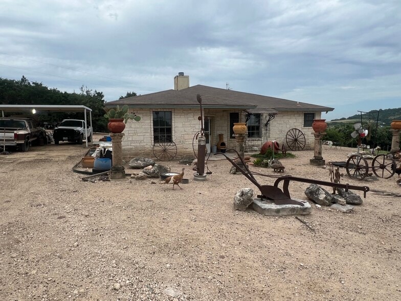 20239 Stillman Valley Rd, Florence, TX for sale - Building Photo - Image 3 of 15