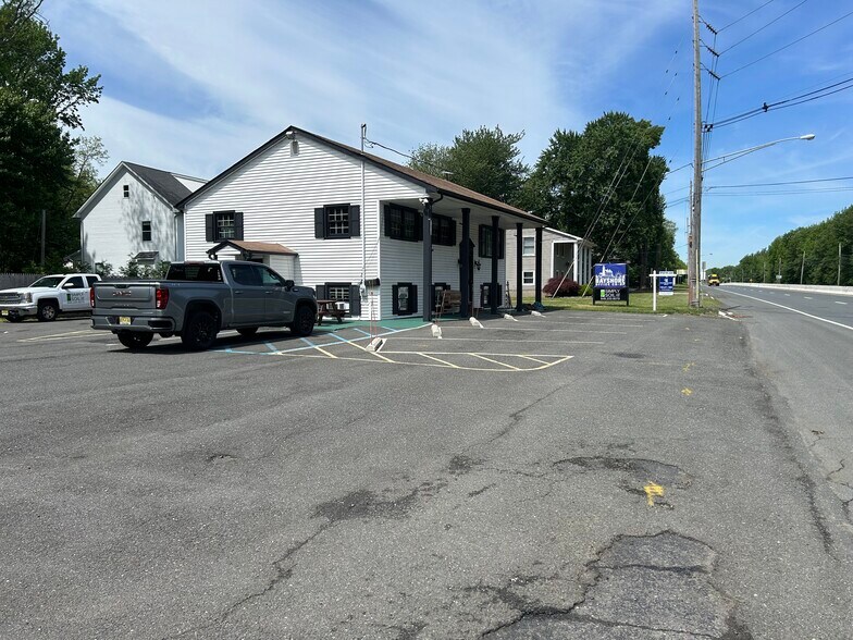 934 Highway 36, Leonardo, NJ à vendre - Photo principale - Image 1 de 7