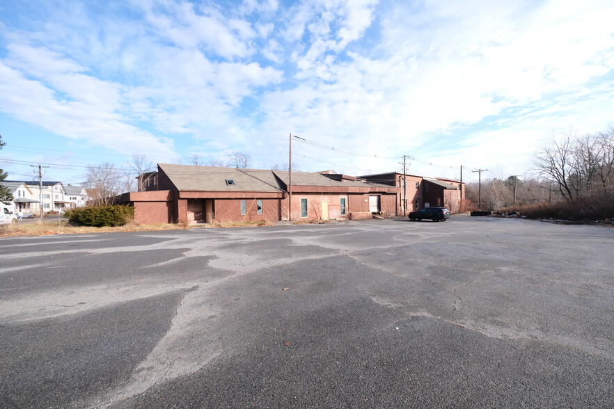 106 Oak St, Taunton, MA for sale - Building Photo - Image 2 of 16