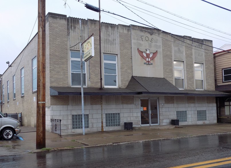 121 Jefferson Ave, Moundsville, WV for lease - Primary Photo - Image 2 of 24