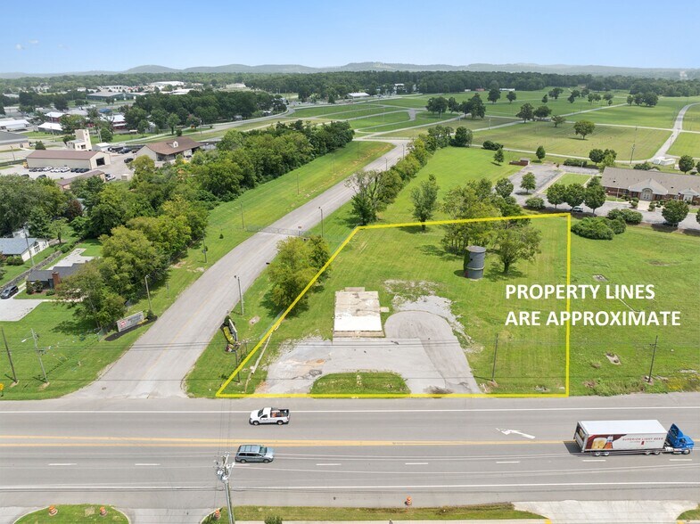 1037 Sparta Pike, Lebanon, TN à vendre - Aérien - Image 1 de 10