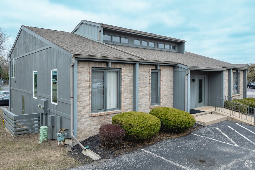 6800 W Central Ave, Toledo, OH à vendre - Photo du bâtiment - Image 2 de 8